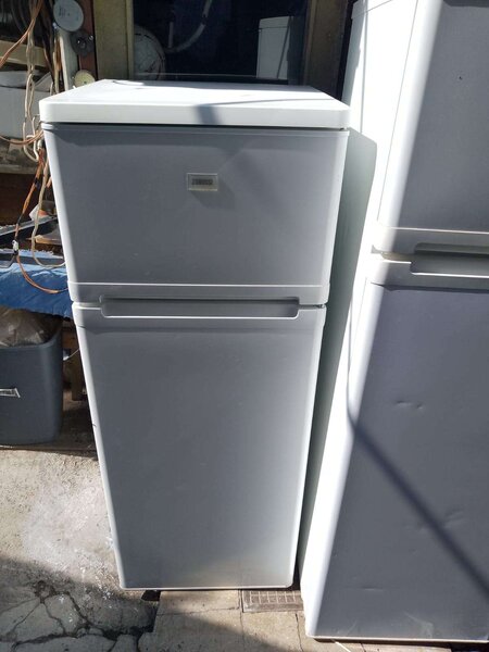 Frigider Indesit, Arctic, Whirlpool impecabile, functionale.